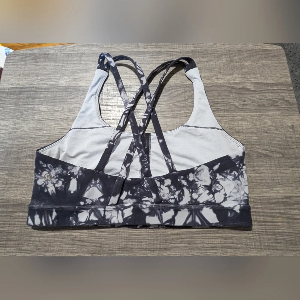 Lululemon Monochrome Tie-Dye Sport/Top